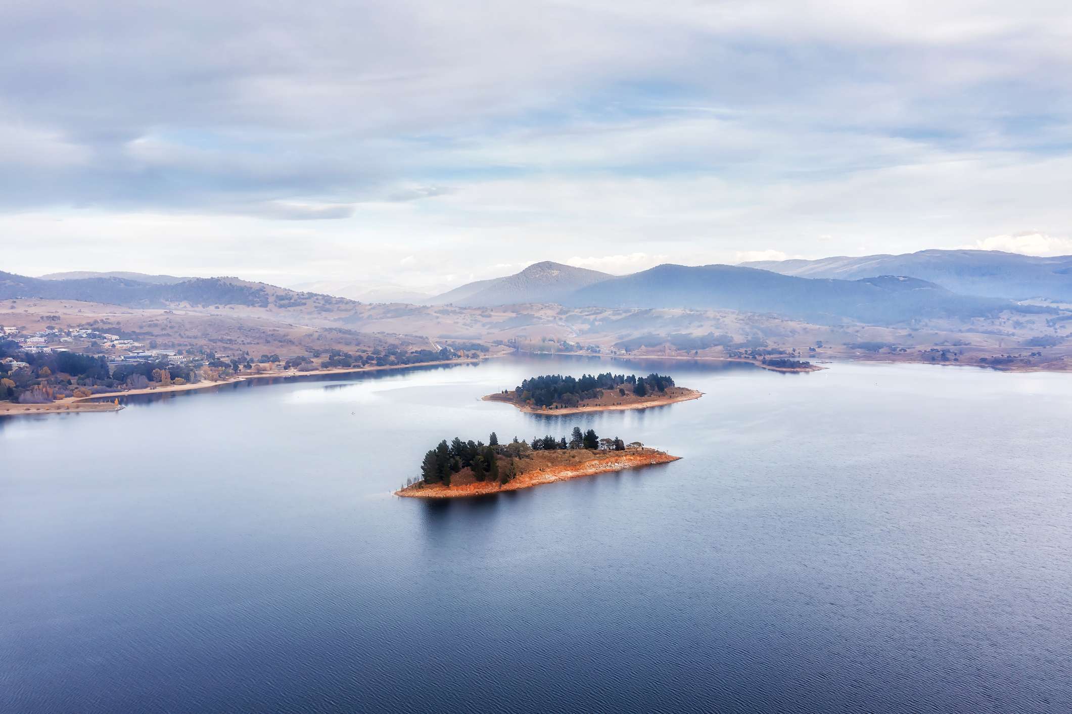 luxury accommodation Jindabyne NSW - Snowy Mountains Accommodation