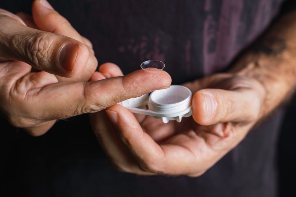 Most Comfortable Contact Lenses: Top 5 Picks  – Fresh Lens | CanadianContactLenses.com